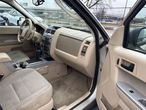 Used 2012 Ford Escape XLT image 22