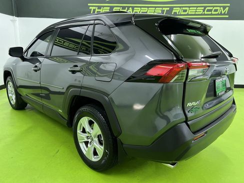Used 2020 Toyota RAV4 XLE w/ Convenience Package AWD/4WD image 7