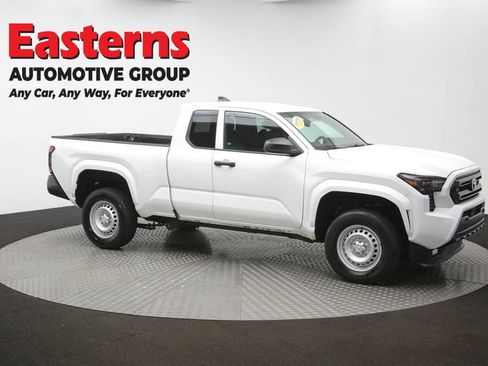 Used 2024 Toyota Tacoma SR RWD image 45