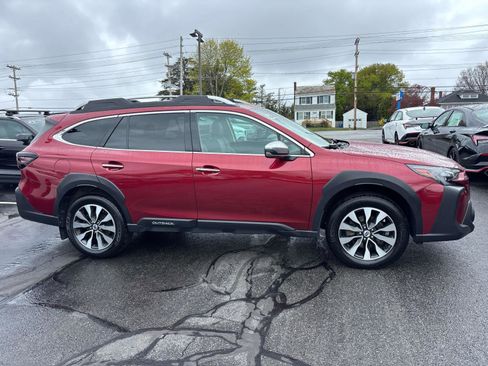 Used 2023 Subaru Outback Touring XT AWD/4WD image 6