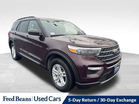 Certified 2022 Ford Explorer XLT w/ Equipment Group 202A image 1