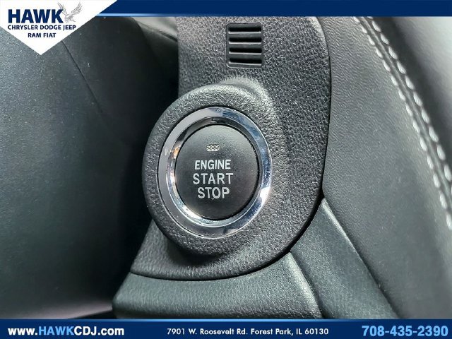 Used 2025 Subaru Outback Limited AWD/4WD image 18