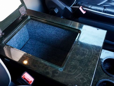 Used 2014 Mercedes-Benz Sprinter 2500 image 83