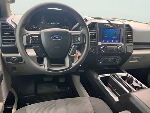 Used 2019 Ford F150 XL w/ Equipment Group 101A Mid AWD/4WD image 15
