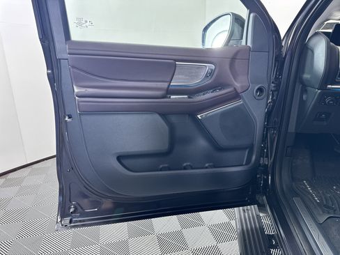 New 2025 Ford Expedition Max Platinum w/ Platinum Ultimate Package image 38