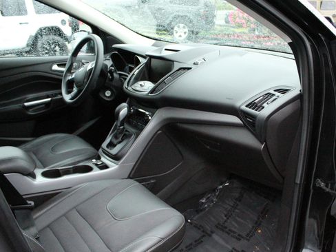 Used 2015 Ford Escape SE w/ SE Chrome Package AWD/4WD image 19