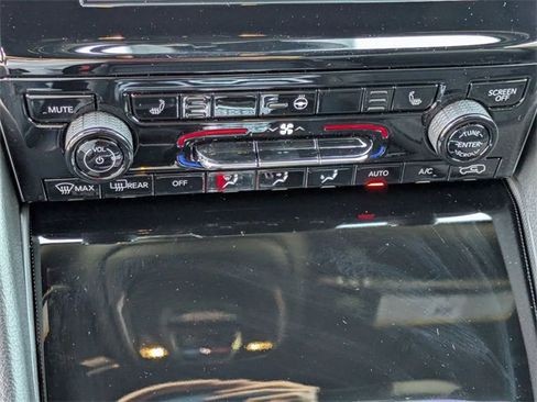 New 2025 Jeep Grand Cherokee Altitude image 21