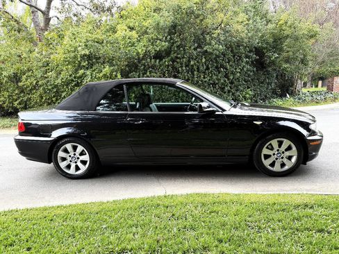 Used 2005 BMW 325Ci Convertible RWD image 11