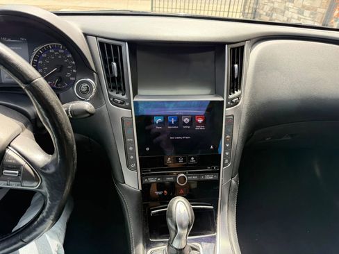 Used 2014 INFINITI Q50 2.0t w/ Moonroof Package image 10