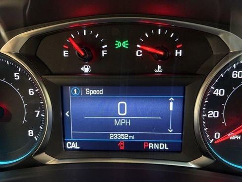 Used 2024 Chevrolet Equinox LT image 10