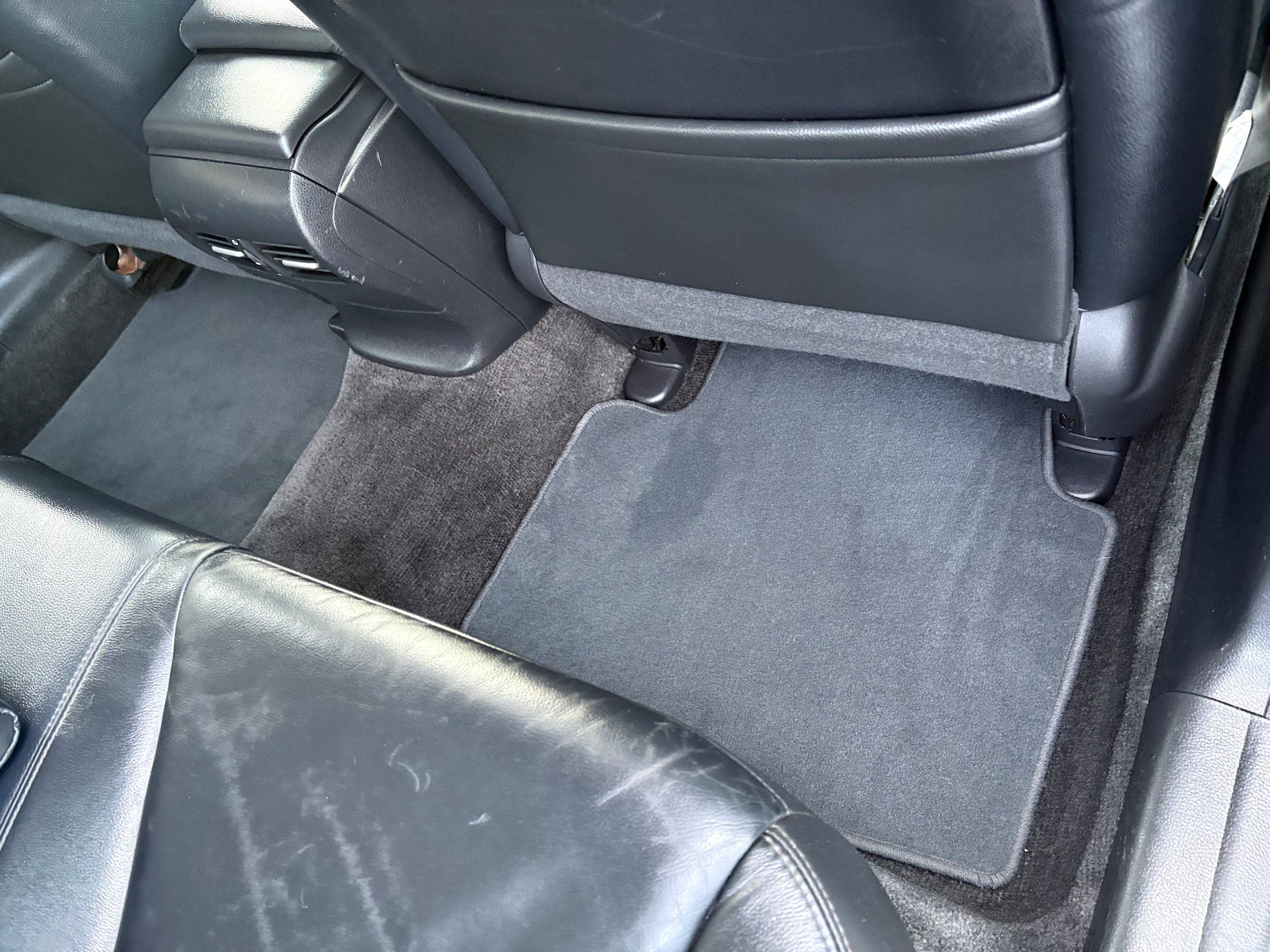 Used 2011 Honda Accord EX-L image 32