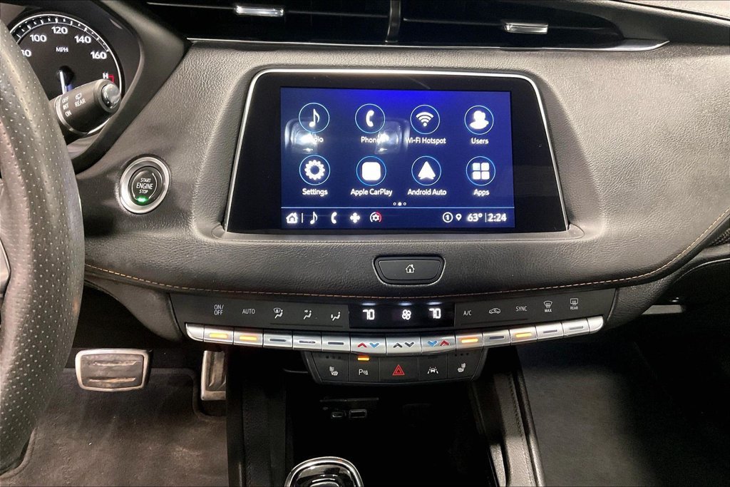 Used 2023 Cadillac XT4 Sport w/ Cold Weather Package AWD/4WD image 16