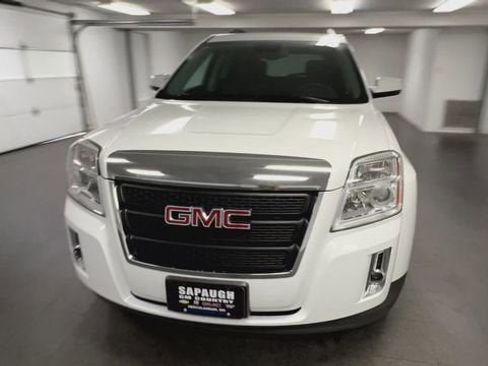 Used 2015 GMC Terrain SLE w/ Convenience Package FWD image 3