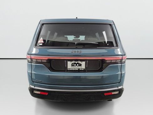 New 2026 Jeep Grand Wagoneer Limited w/ Rear Seat Video Group I AWD/4WD image 6