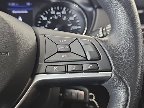 Used 2020 Nissan Rogue Sport S w/ Appearance Package FWD image 18