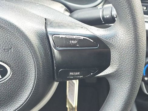 Used 2021 Kia Rio LX image 24