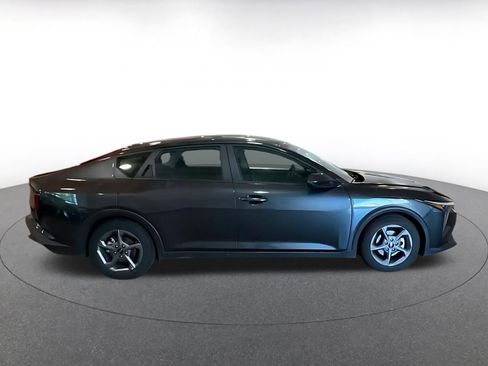 Used 2025 Kia K4 FWD image 10