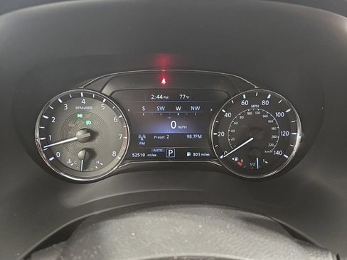 Used 2023 INFINITI QX80 Sensory w/ Cargo Package AWD/4WD image 13