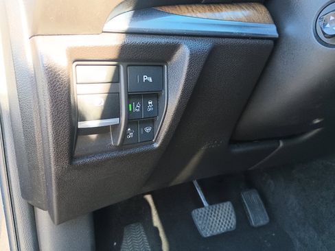 Used 2019 Acura MDX SH-AWD w/ Advance Package image 17
