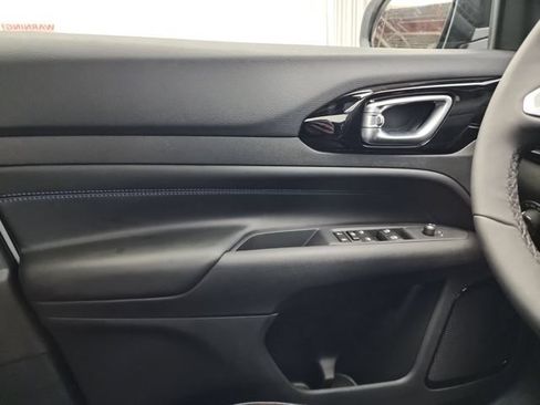 New 2026 Jeep Compass Limited AWD/4WD image 13