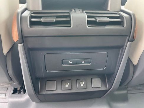 Used 2024 Land Rover Defender 110 S AWD/4WD image 17
