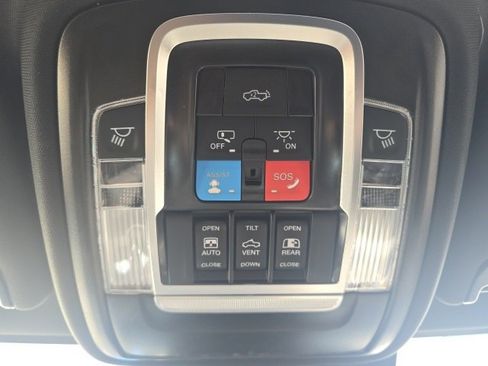 New 2026 RAM 3500 Limited image 33