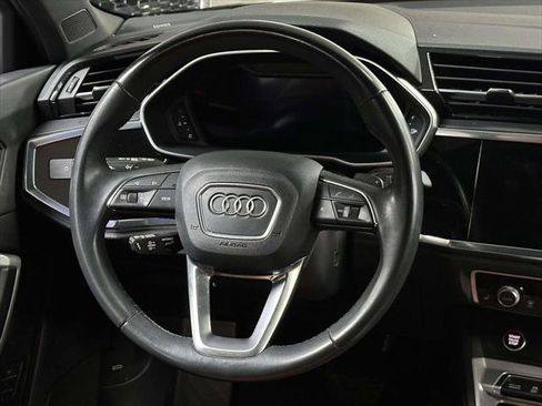 Used 2023 Audi Q3 2.0T Premium Plus w/ Premium Plus Package AWD/4WD image 20