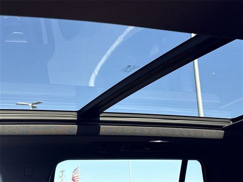 Certified 2023 Chevrolet Tahoe High Country w/ Premium Package 2 image 19