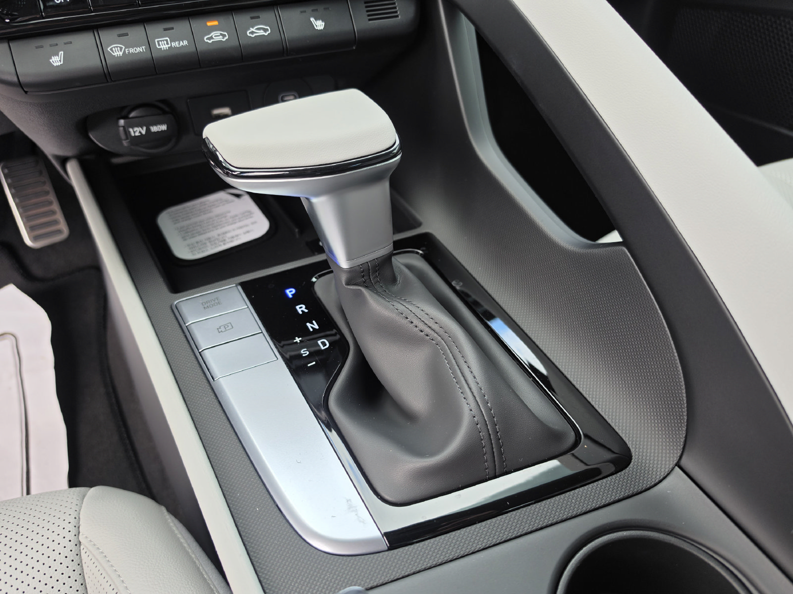 New 2026 Hyundai Elantra SEL Sport FWD image 28