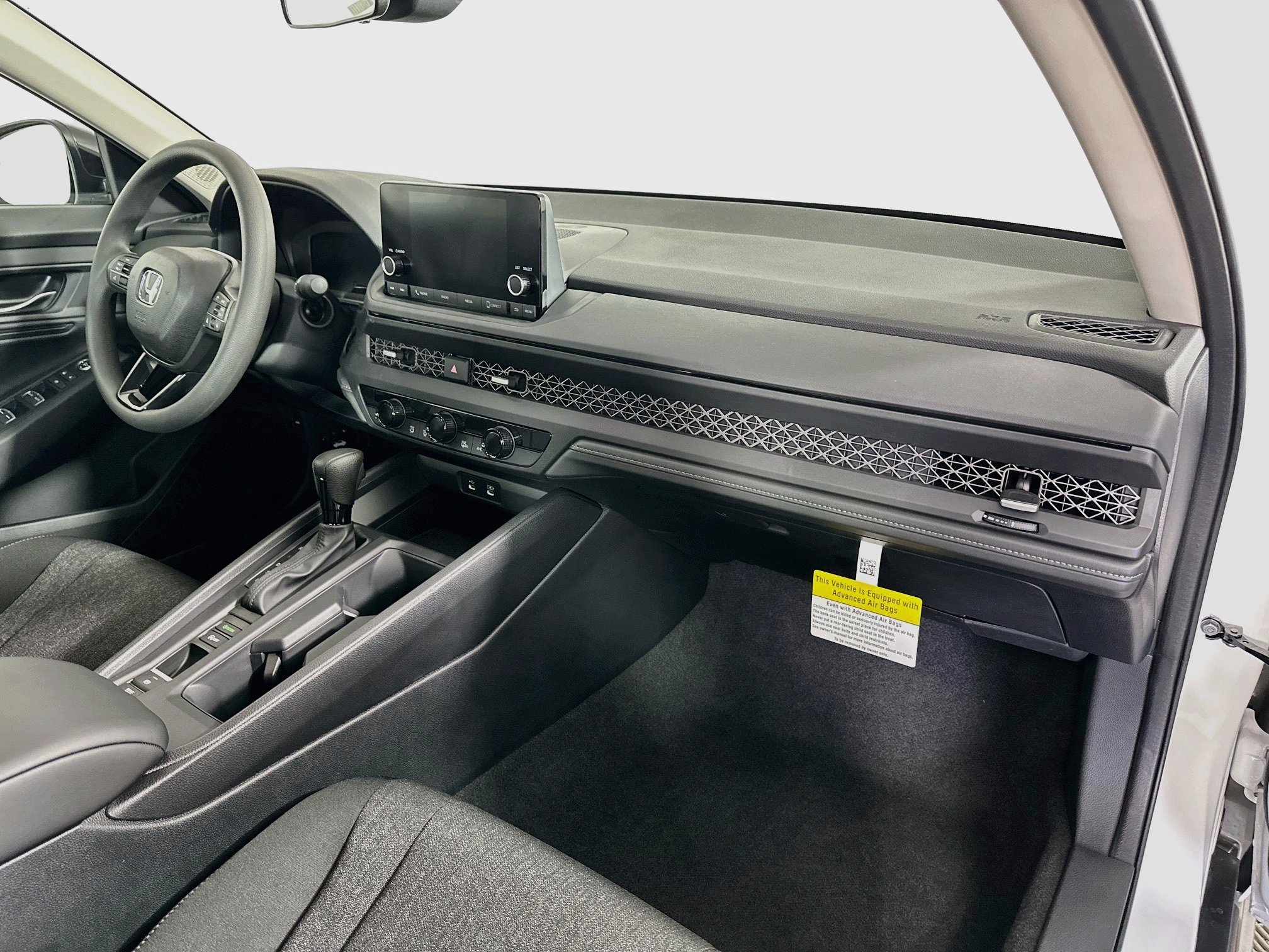 Used 2025 Honda Accord SE image 28