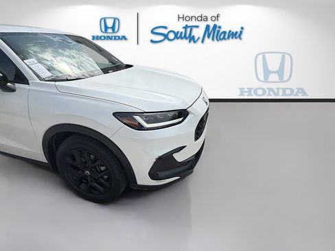 Certified 2023 Honda HR-V Sport image 33