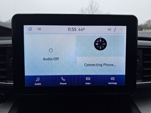 Used 2020 Ford Explorer XLT w/ Equipment Group 202A image 21