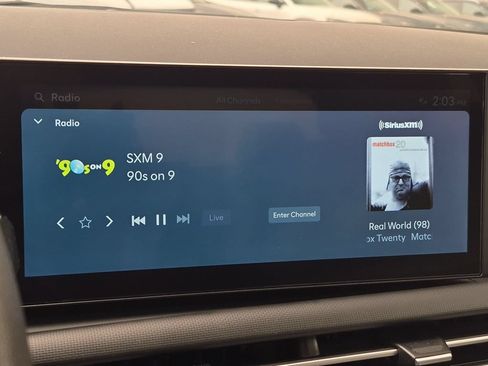 Used 2025 Hyundai Santa Cruz SEL FWD image 18