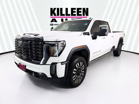 Used 2024 GMC Sierra 3500 Denali Ultimate image 3