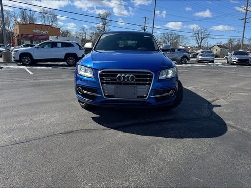 Used 2016 Audi SQ5 Premium Plus w/ Technology Package image 2