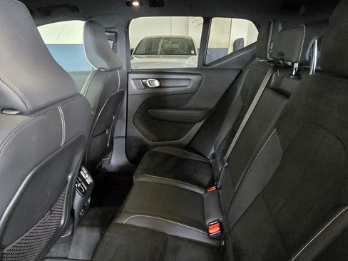 Certified 2023 Volvo XC40 Recharge Ultimate w/ Protection Package Premier AWD/4WD image 16