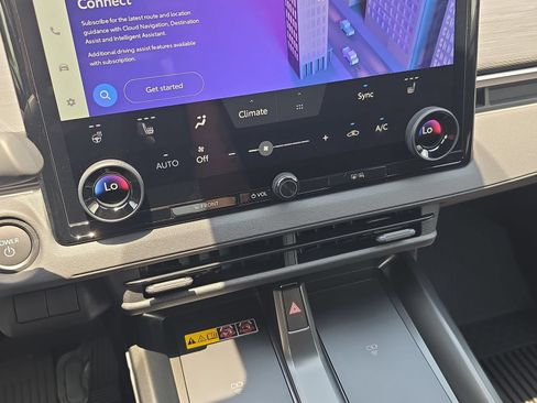 New 2026 Toyota C-HR AWD/4WD image 20