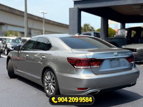 Used 2016 Lexus LS 460 w/ Comfort Package RWD image 4