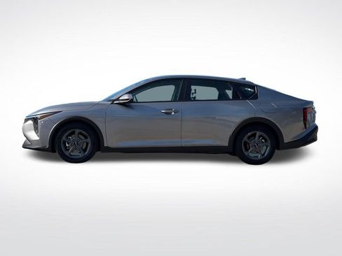 Certified 2025 Kia K4 FWD image 16