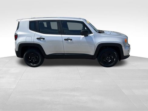 Used 2021 Jeep Renegade Sport AWD/4WD image 8