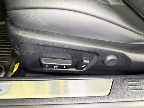 Used 2016 Lexus RC 300 AWD w/ Navigation System Package image 19