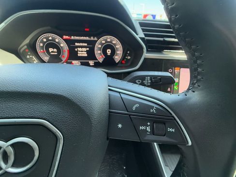Used 2019 Audi Q3 2.0T Premium Plus AWD/4WD image 22