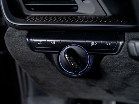 Used 2022 Porsche 911 GT3 image 41