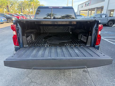 Used 2021 Chevrolet Silverado 1500 LT RWD image 13