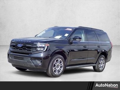 Used 2025 Ford Expedition Active