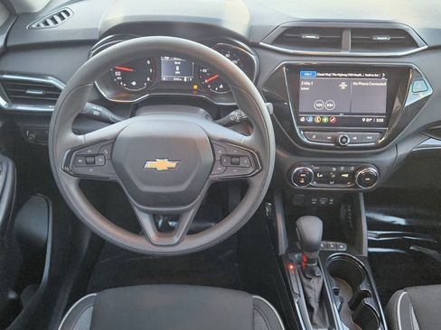 Used 2021 Chevrolet TrailBlazer LT w/ Convenience Package image 26