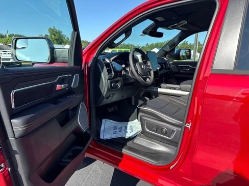 New 2026 RAM 1500 Laramie AWD/4WD image 10