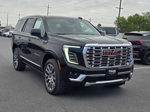 New 2026 GMC Yukon Denali w/ Sun & Power Step Package image 3