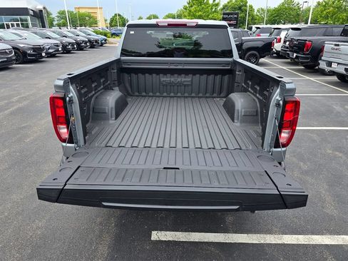 Used 2026 GMC Sierra 1500 Elevation AWD/4WD image 23