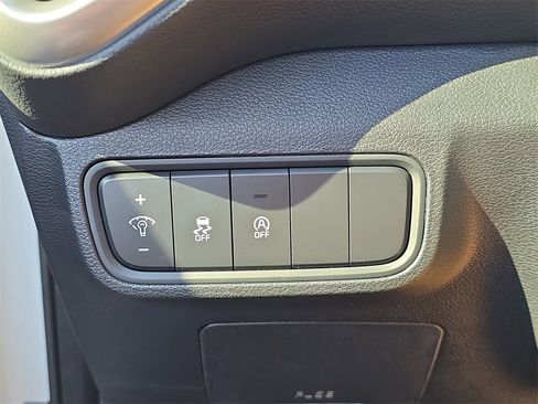 New 2025 Kia Soul LX image 28